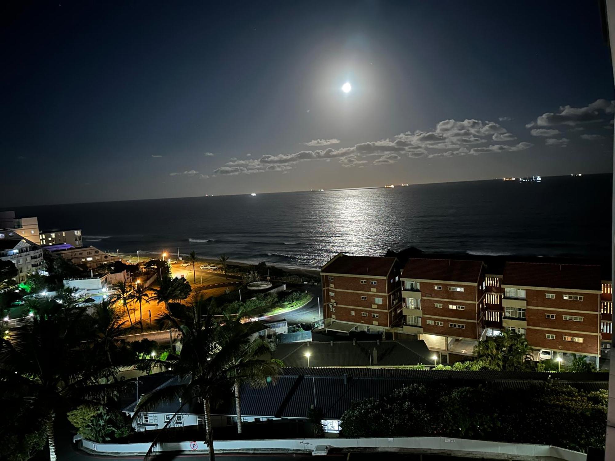 Umdloti Holiday Resort Apartment 514 - Amazing Breaker & Ocean Views Dış mekan fotoğraf